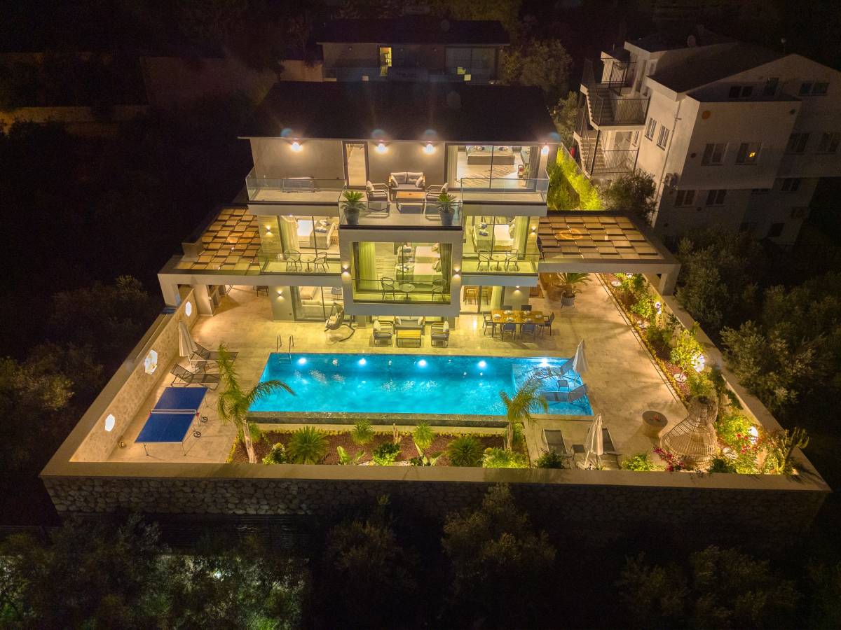Villa Kazarman Hakkında - Resim #1